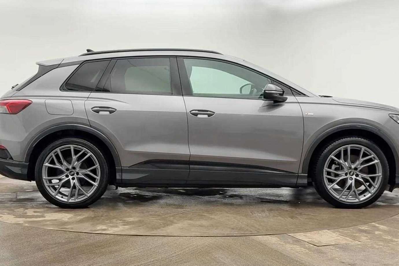 Used Audi Q4 e-tron 2021 for sale - 77856758: Photo 4