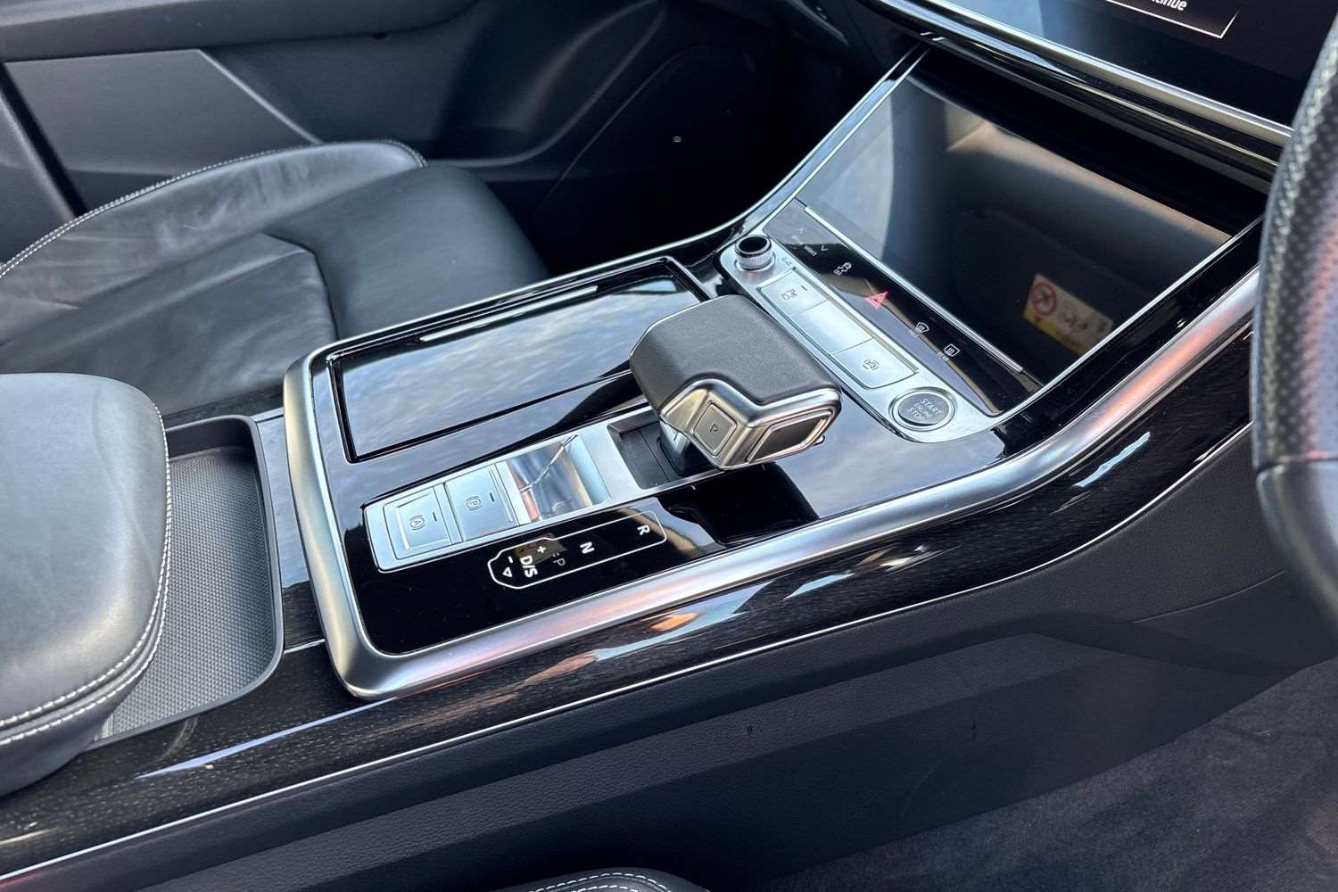 Used Audi Q8 2022 for sale - 77458551: Photo 15