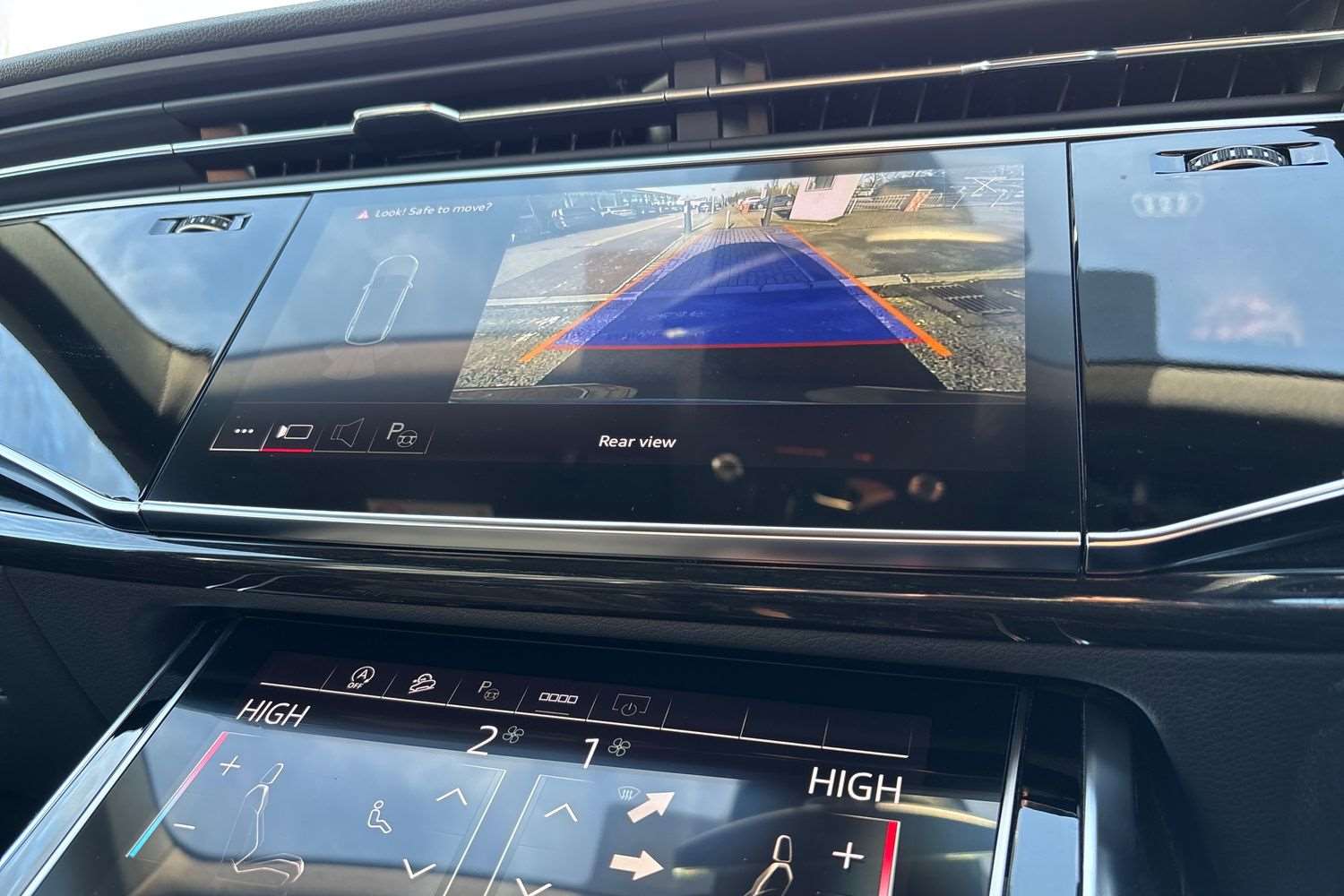 Used Audi Q8 2022 for sale - 77458551: Photo 26