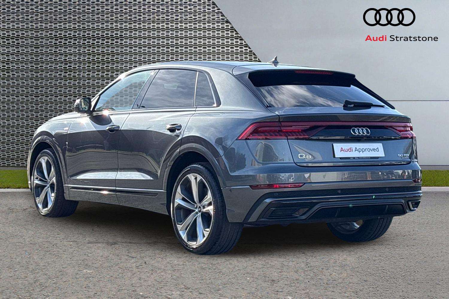 Used Audi Q8 2022 for sale - 77458551: Photo 3