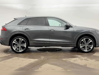 Used Audi Q8 2022 for sale - 77458551: Photo
