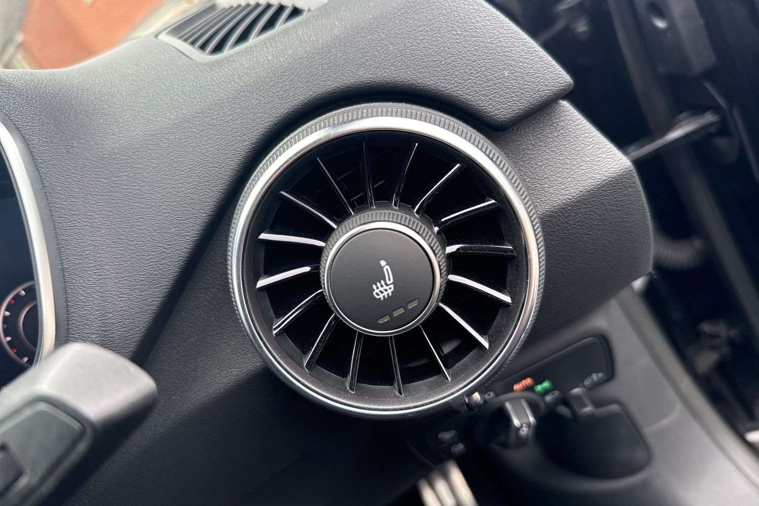 Used Audi TT 2023 for sale - 76141557: Photo 35