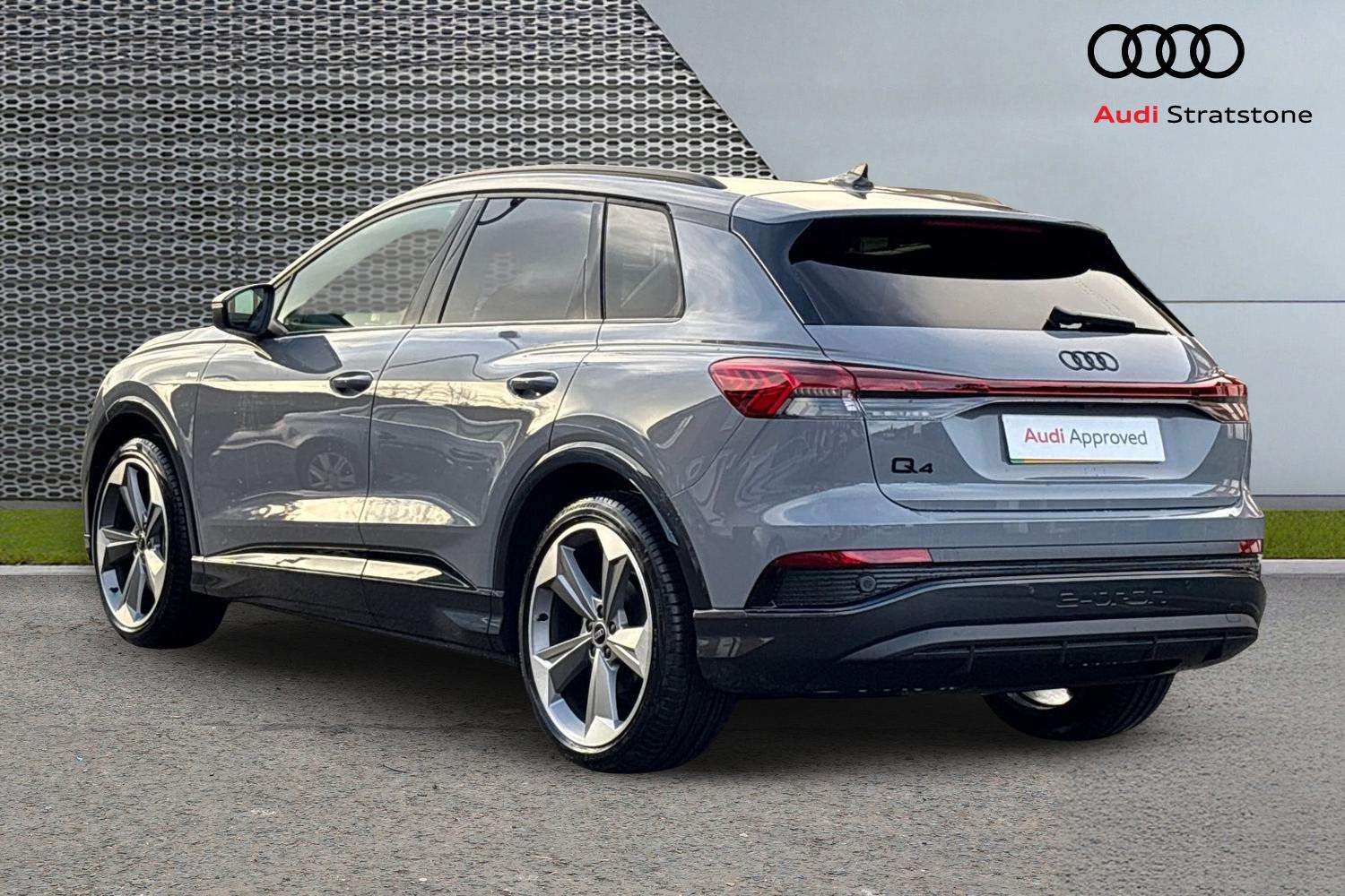 Used Audi Q4 e-tron 2025 for sale - 77472654: Photo 3