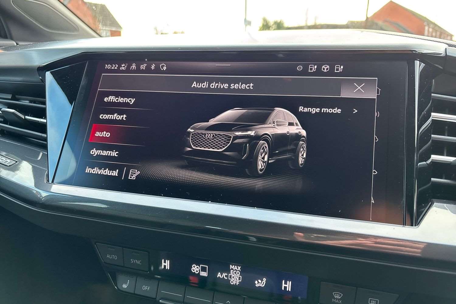 Used Audi Q4 e-tron 2025 for sale - 77472654: Photo 30