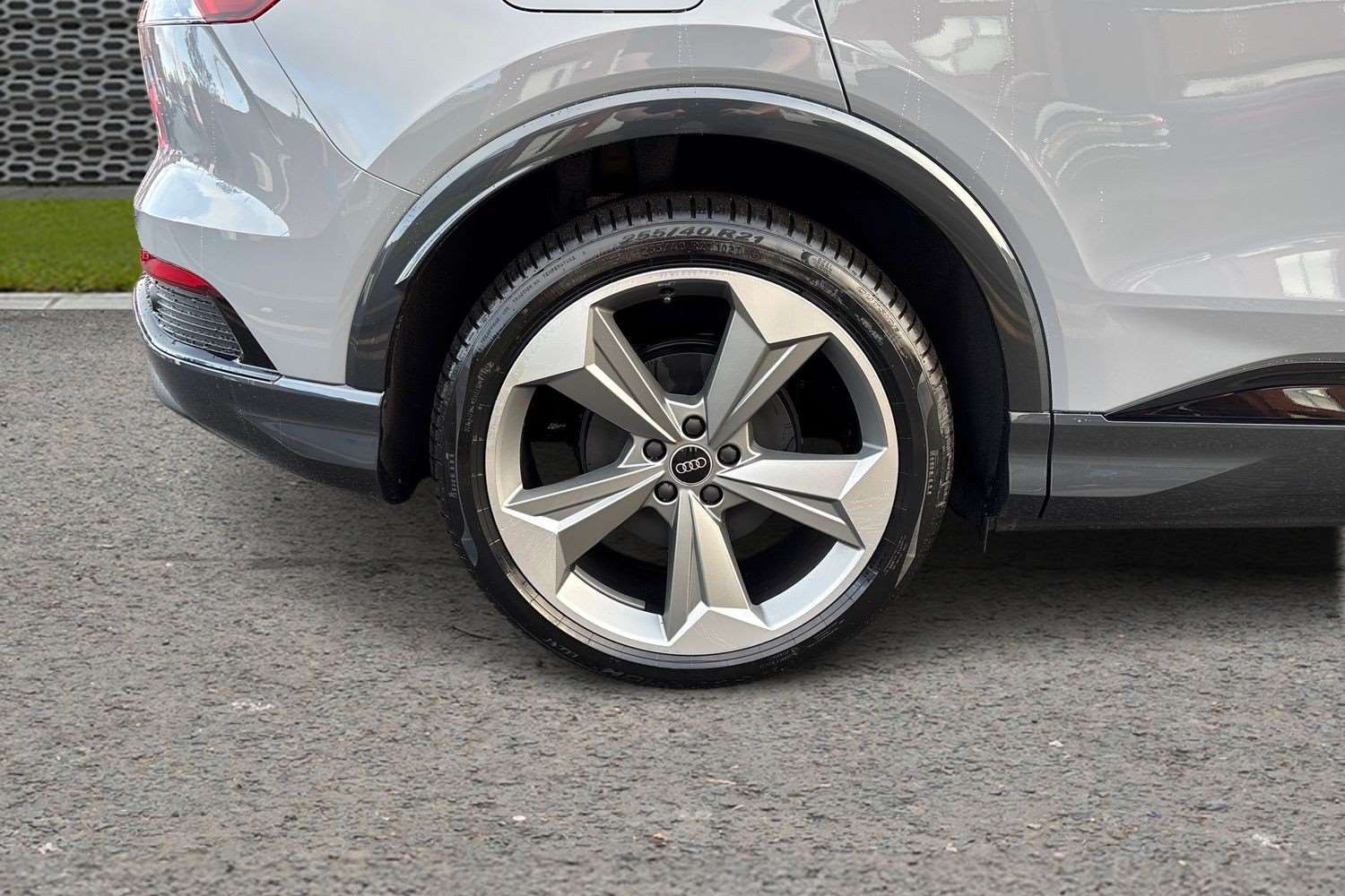 Used Audi Q4 e-tron 2025 for sale - 77472654: Photo 9