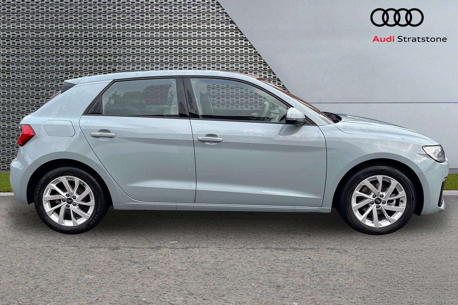 Used Audi A1 2024 for sale - 77480619: Photo 3