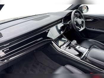 Used Audi Q8 2020 for sale - 75845915: Photo