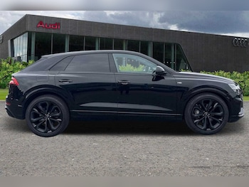 Used Audi Q8 2020 for sale - 75845915: Photo