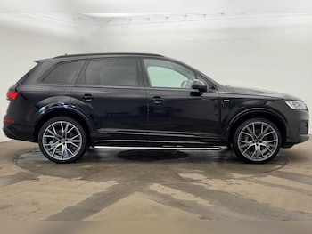Used Audi Q7 2021 for sale - 75742262: Photo