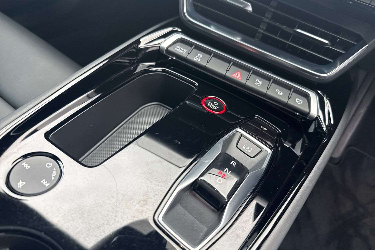 Used Audi e-tron GT 2022 for sale - 76460272: Photo 15