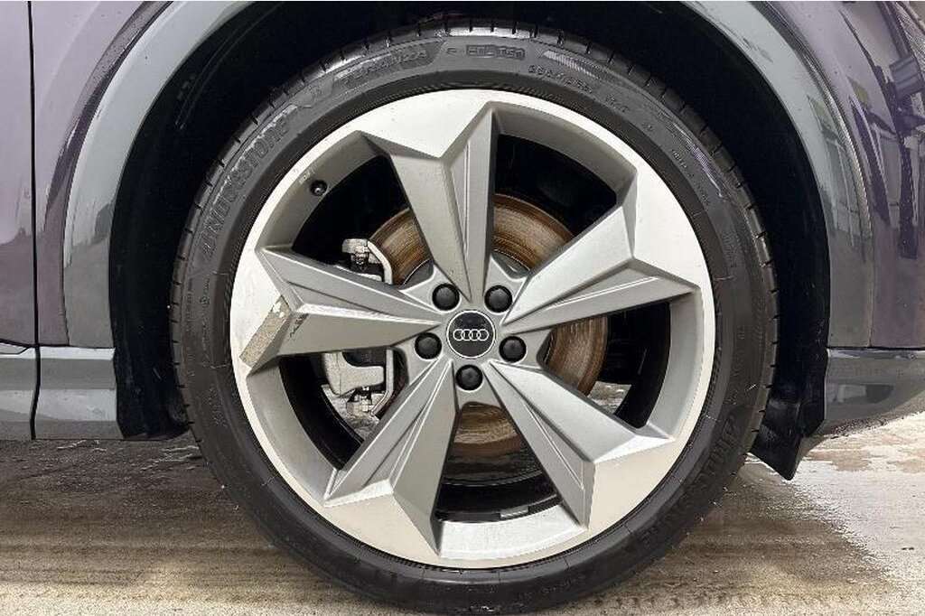 Used Audi Q4 e-tron 2025 for sale - 76459958: Photo 12