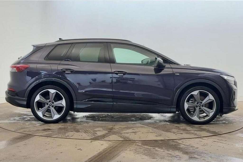 Used Audi Q4 e-tron 2025 for sale - 76459958: Photo 2