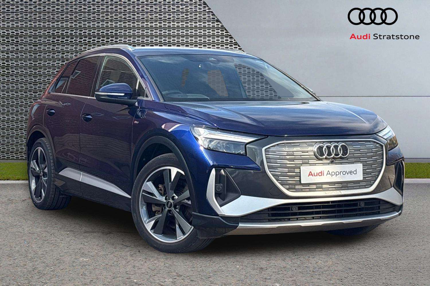 Used Audi Q4 e-tron 2022 for sale - 77913628: Photo 2