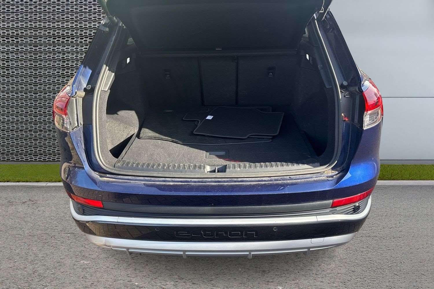 Used Audi Q4 e-tron 2022 for sale - 77913628: Photo 24