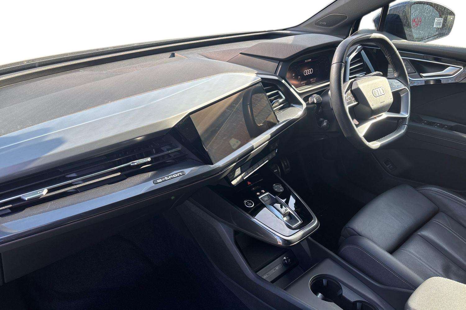 Used Audi Q4 e-tron 2022 for sale - 77913628: Photo 3