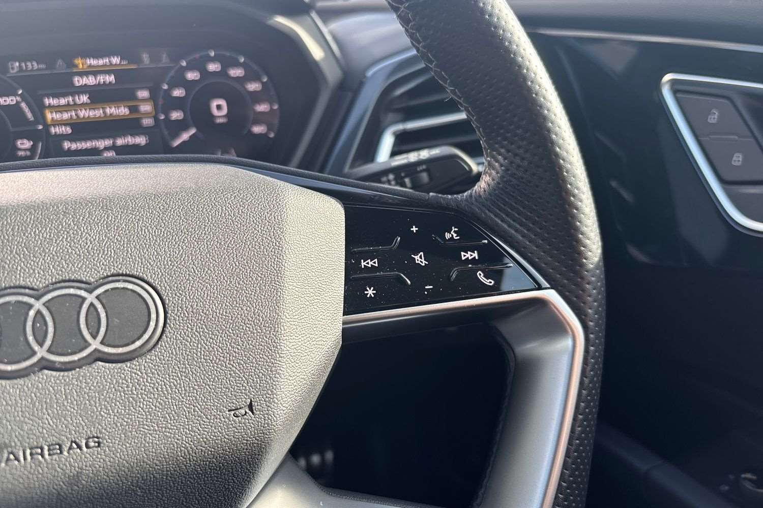 Used Audi Q4 e-tron 2022 for sale - 77913628: Photo 33