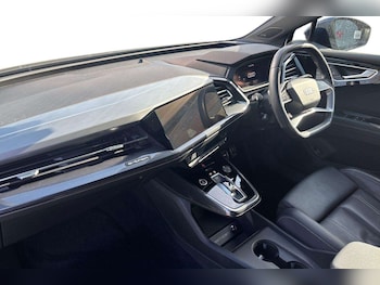 Used Audi Q4 e-tron 2022 for sale - 77913628: Photo