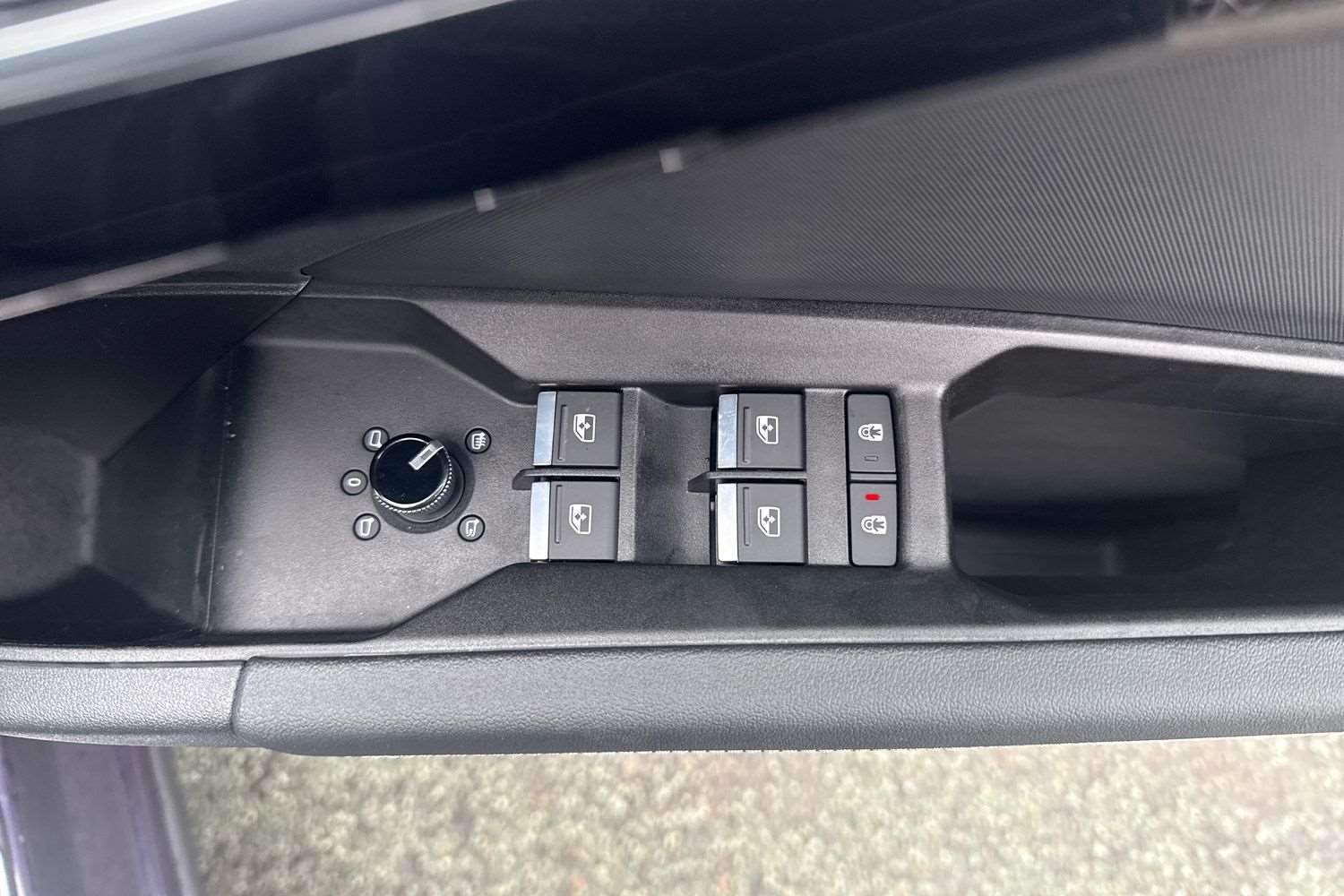 Used Audi Q4 e-tron 2025 for sale - 77233111: Photo 14