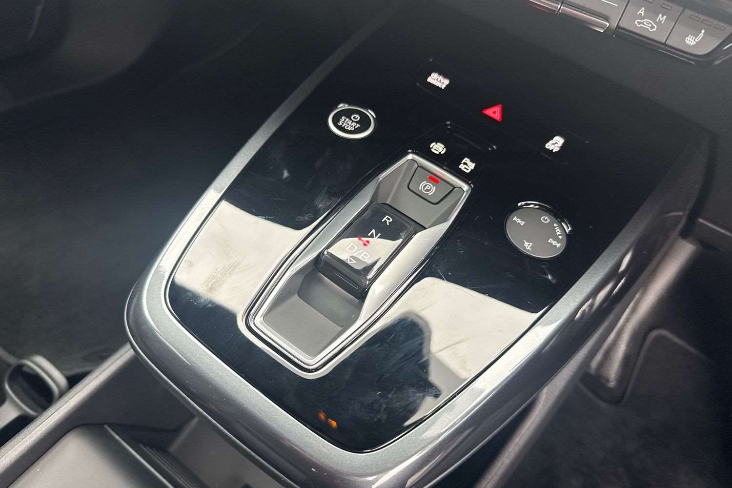 Used Audi Q4 e-tron 2025 for sale - 77233111: Photo 15