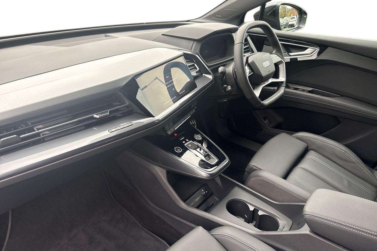 Used Audi Q4 e-tron 2025 for sale - 77233111: Photo 2