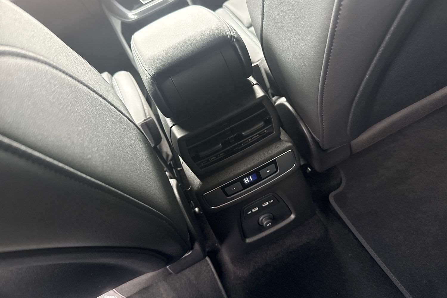 Used Audi Q4 e-tron 2025 for sale - 77233111: Photo 23