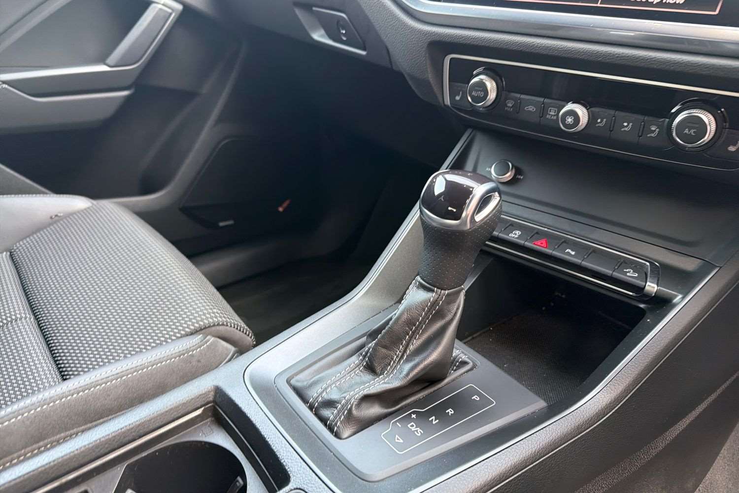 Used Audi Q3 2022 for sale - 77928580: Photo 15