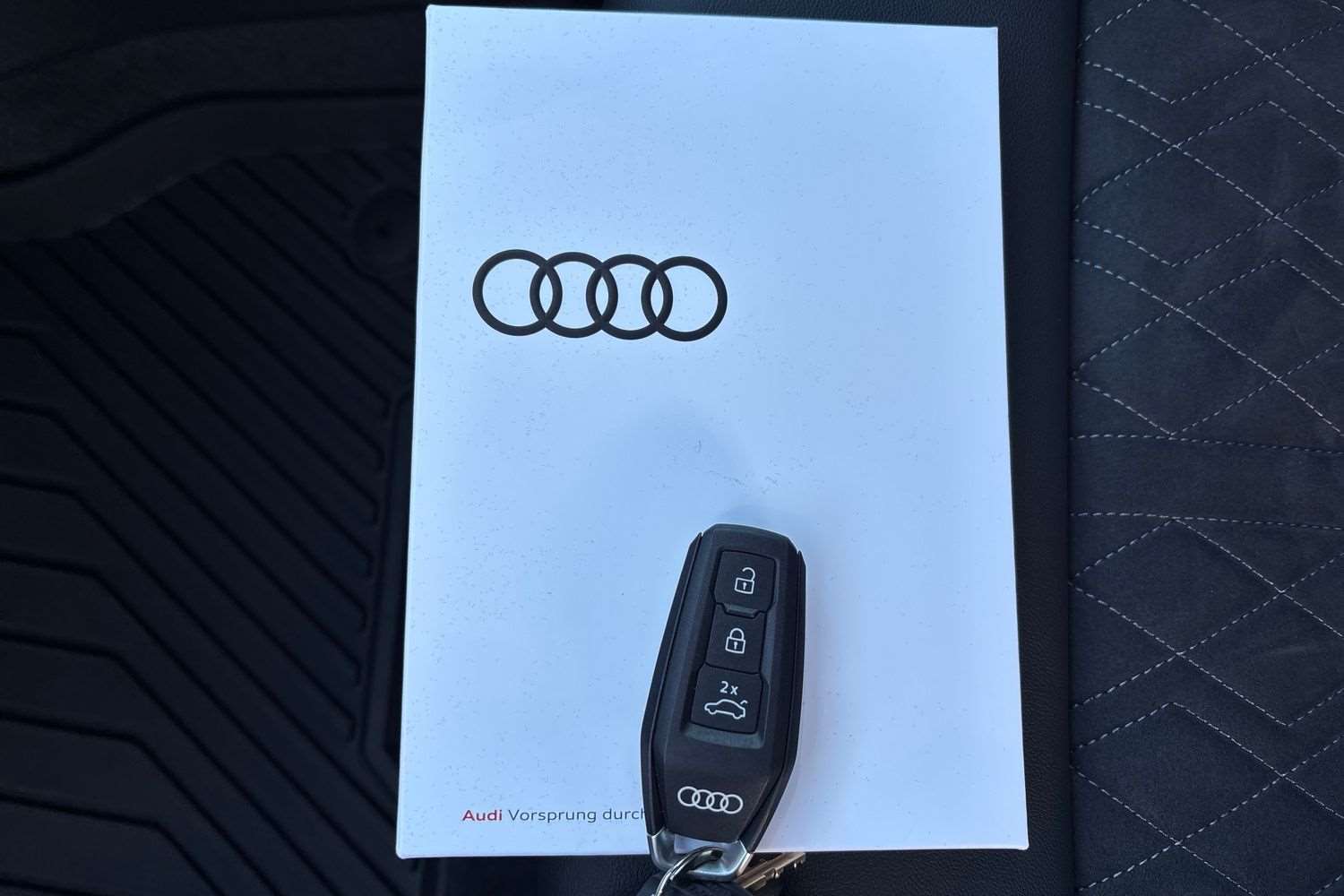 Used Audi Q6 e-tron 2025 for sale - 77112384: Photo 25