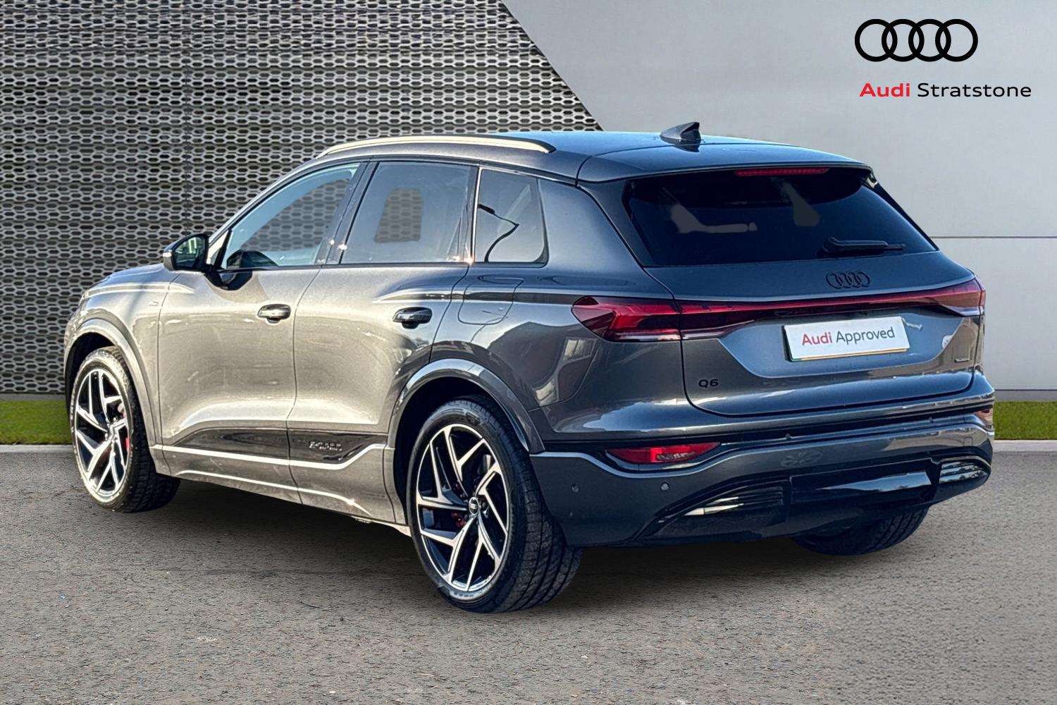 Used Audi Q6 e-tron 2025 for sale - 77112384: Photo 3