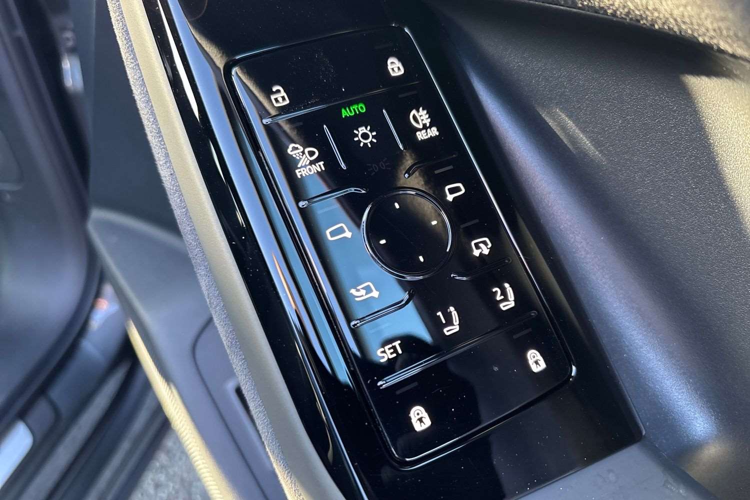 Used Audi Q6 e-tron 2025 for sale - 77112384: Photo 32