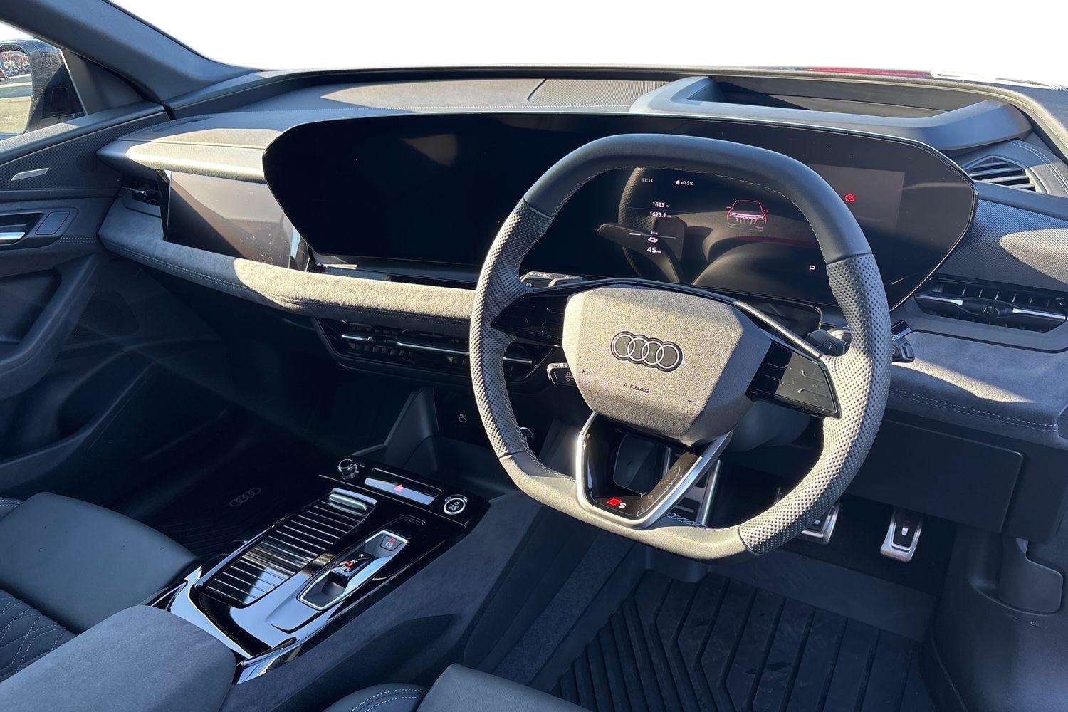 Used Audi Q6 e-tron 2025 for sale - 77112384: Photo 6