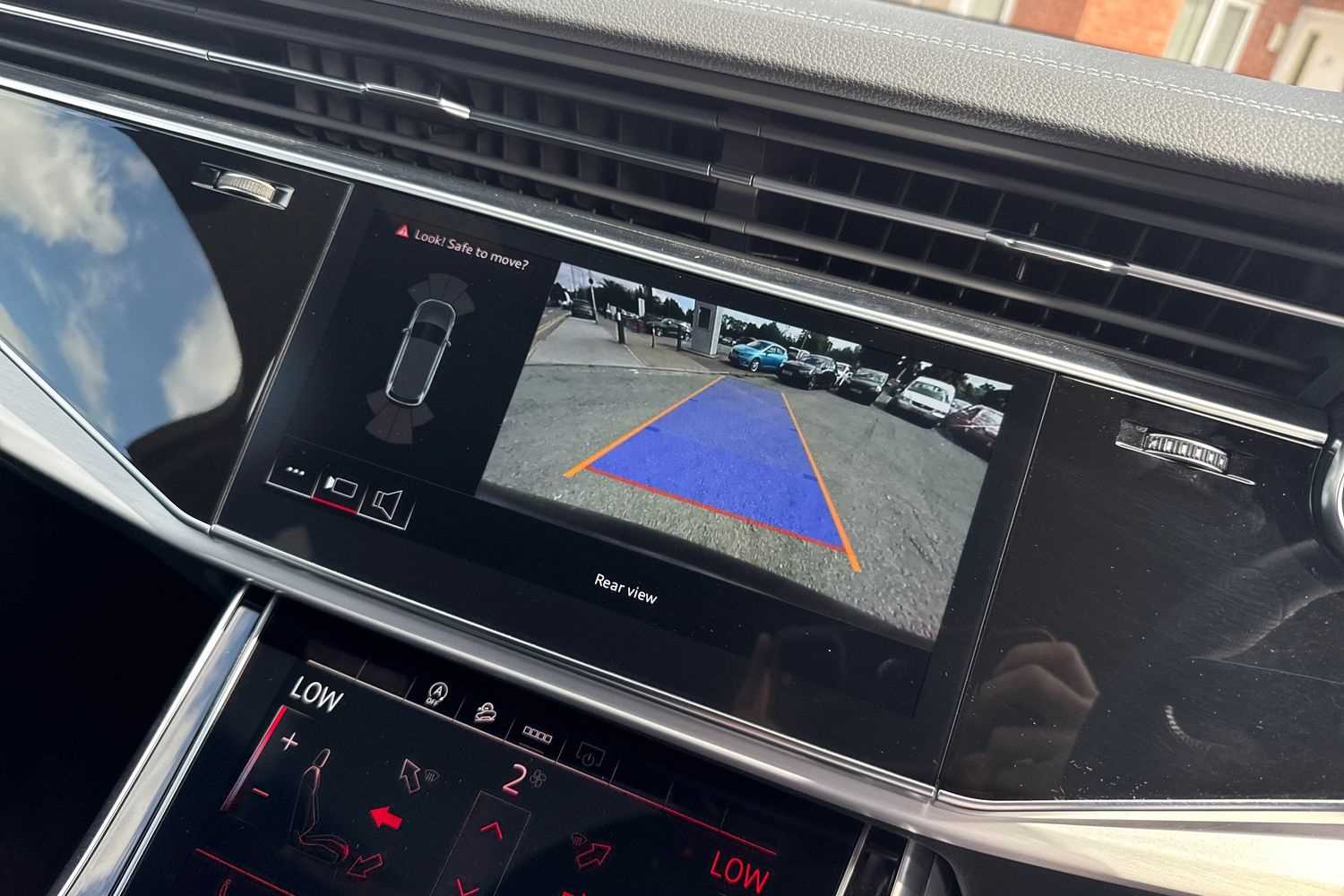 Used Audi Q7 2024 for sale - 76718077: Photo 31