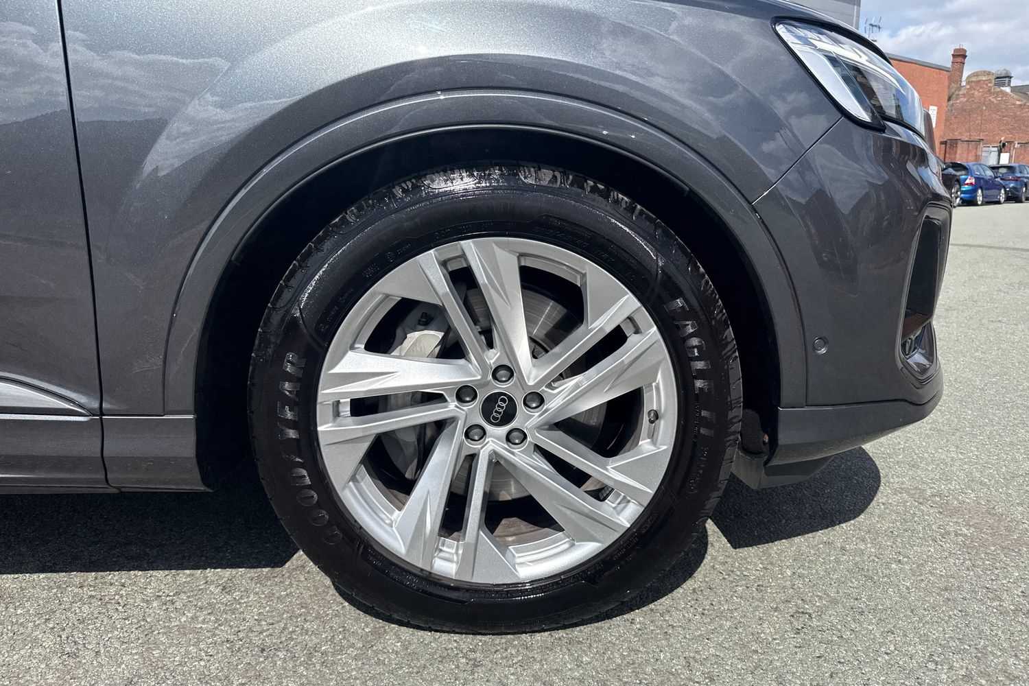 Used Audi Q7 2024 for sale - 76718077: Photo 5