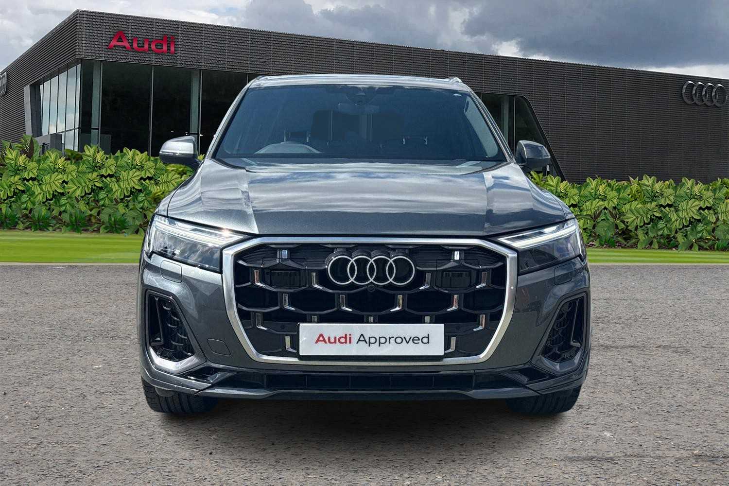 Used Audi Q7 2024 for sale - 76718077: Photo 8