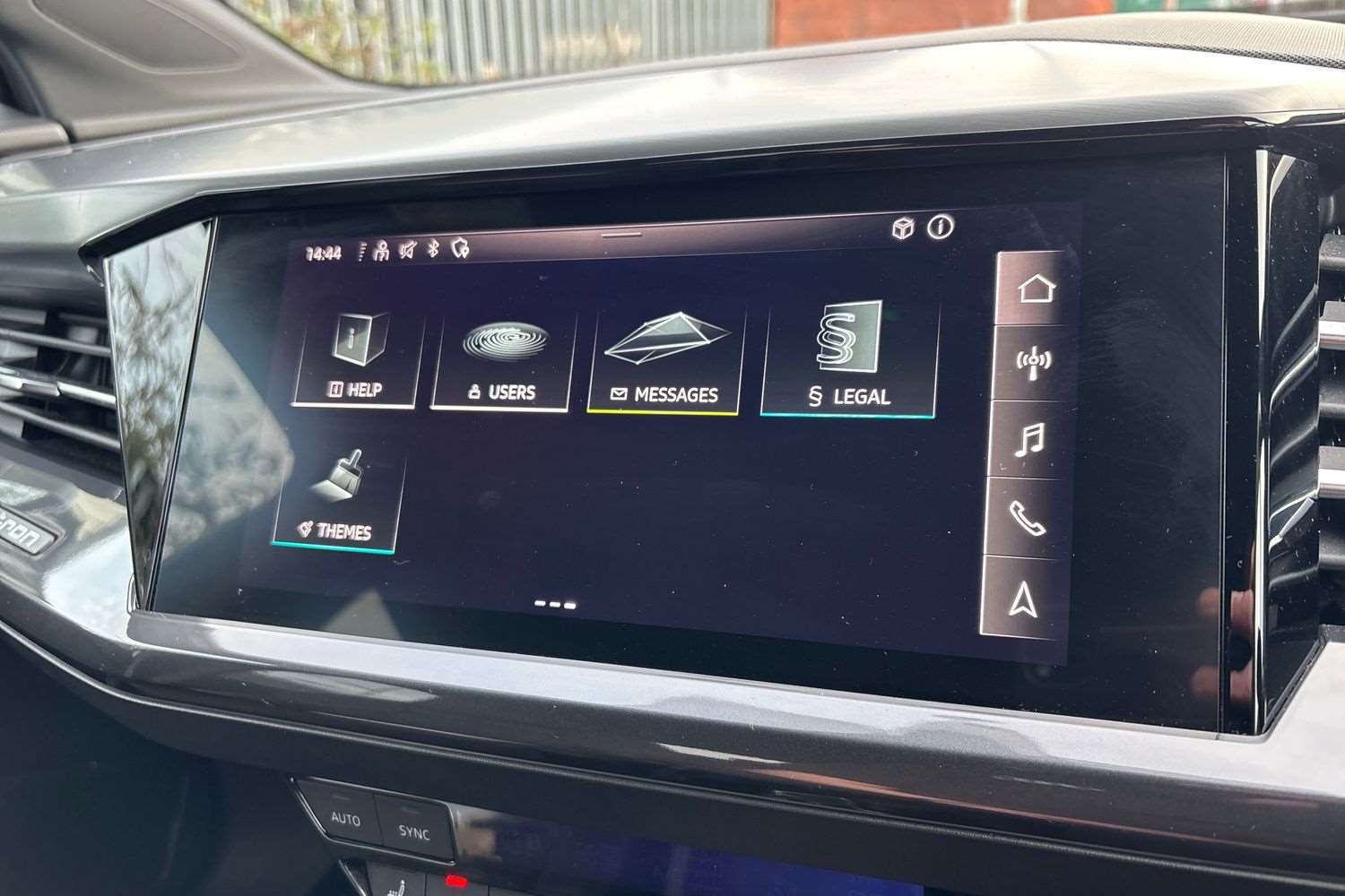 Used Audi Q4 e-tron 2021 for sale - 77232955: Photo 34