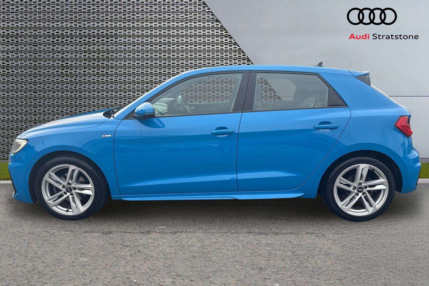 Used Audi A1 2020 for sale - 76610621: Photo 8