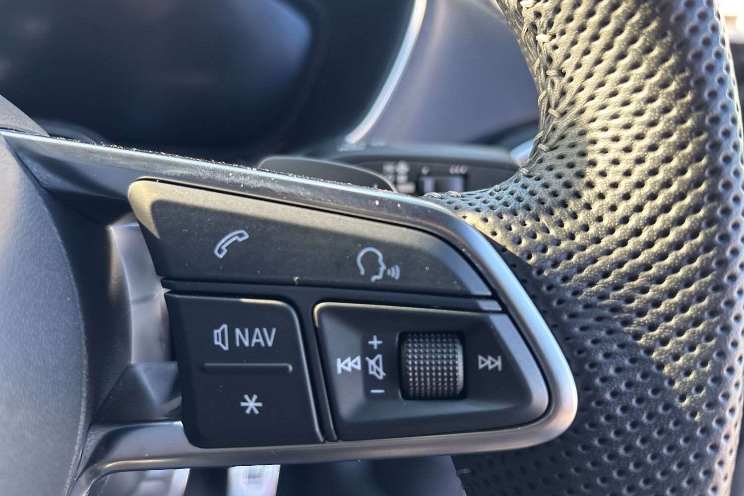 Used Audi TT 2023 for sale - 77943020: Photo 17