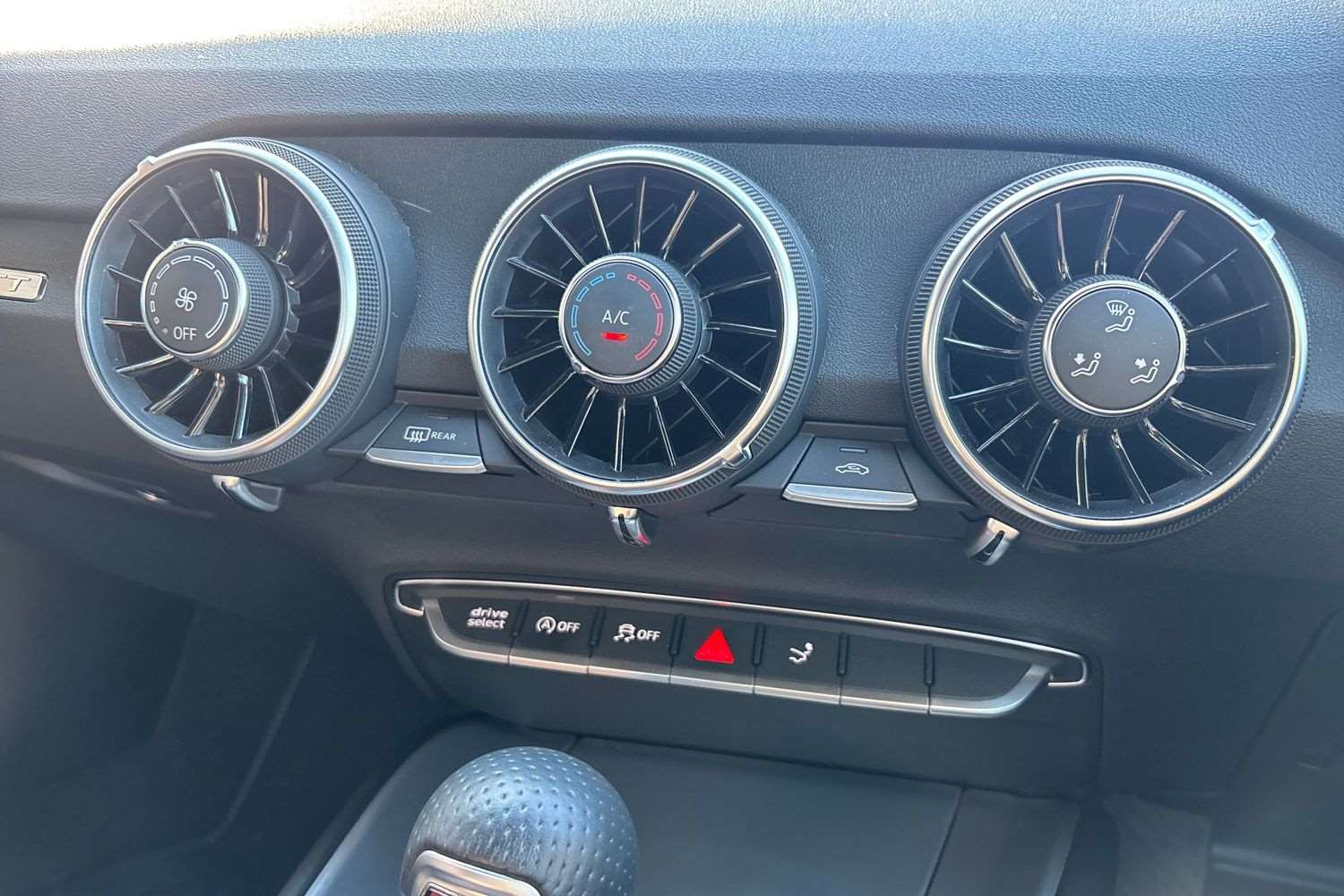 Used Audi TT 2023 for sale - 77943020: Photo 34