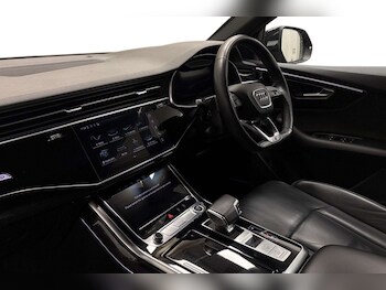Used Audi Q8 2022 for sale - 76459972: Photo