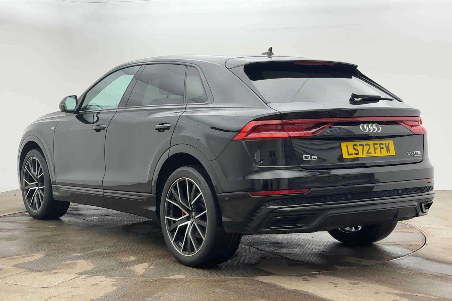 Used Audi Q8 2022 for sale - 76459972: Photo 3