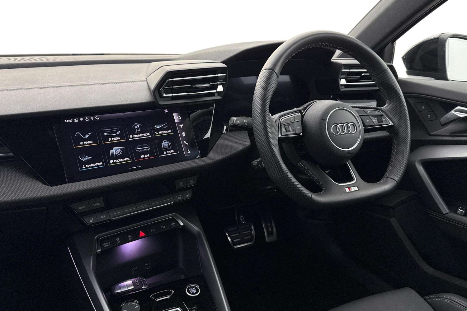 Used Audi A3 2025 for sale - 76755251: Photo 2