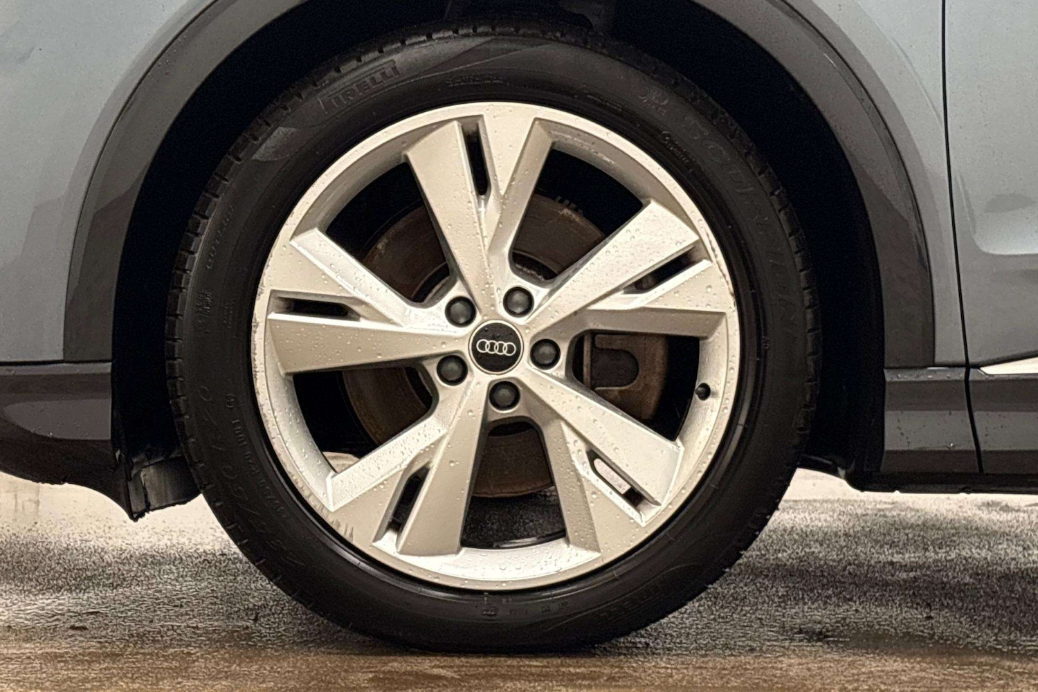 Used Audi Q4 e-tron 2022 for sale - 77857925: Photo 5