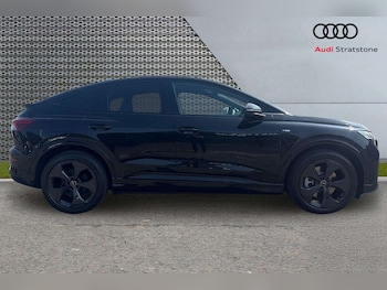 Used Audi Q4 e-tron 2026 for sale - 79306836: Photo