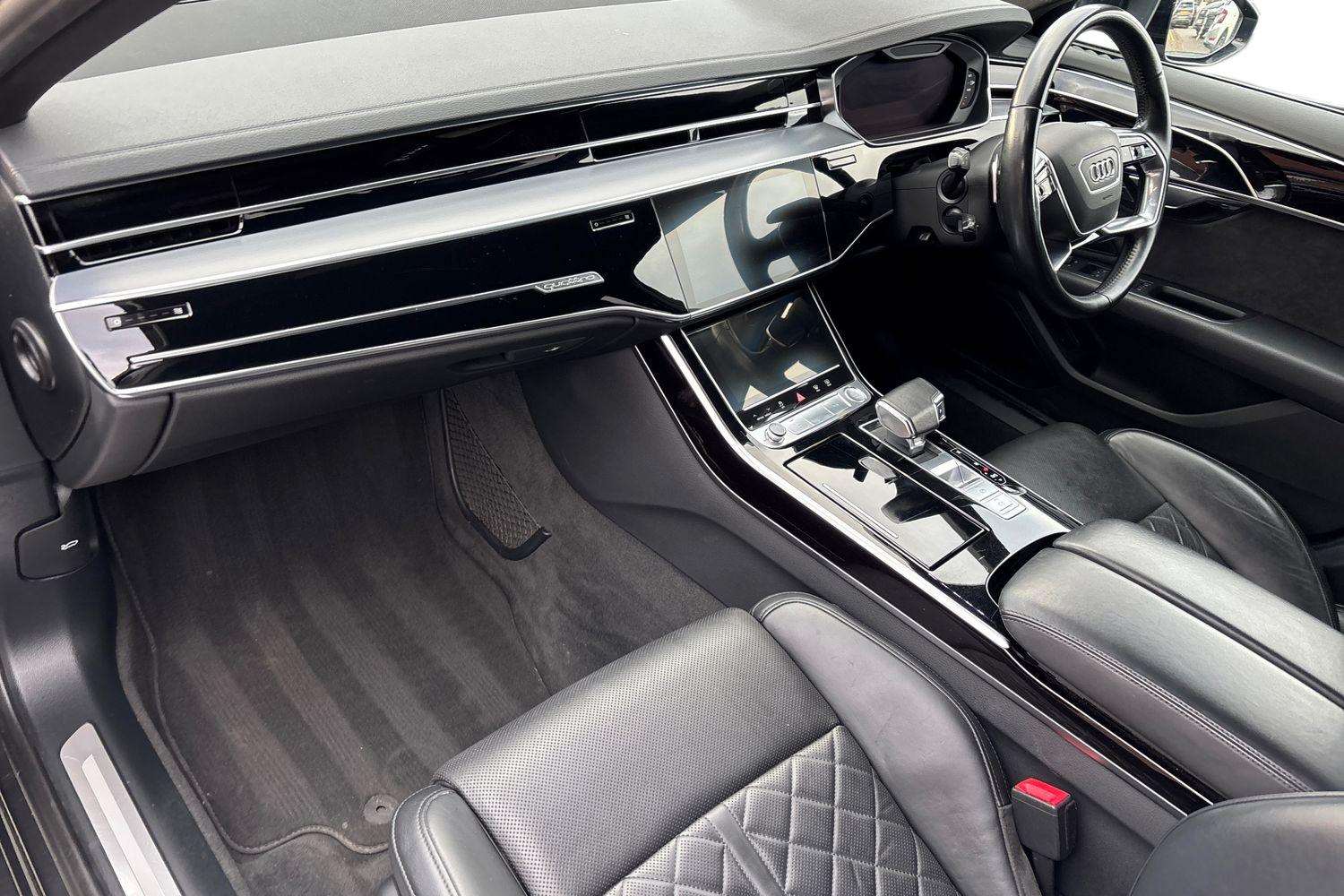 Used Audi A8 2020 for sale - 77134873: Photo 2