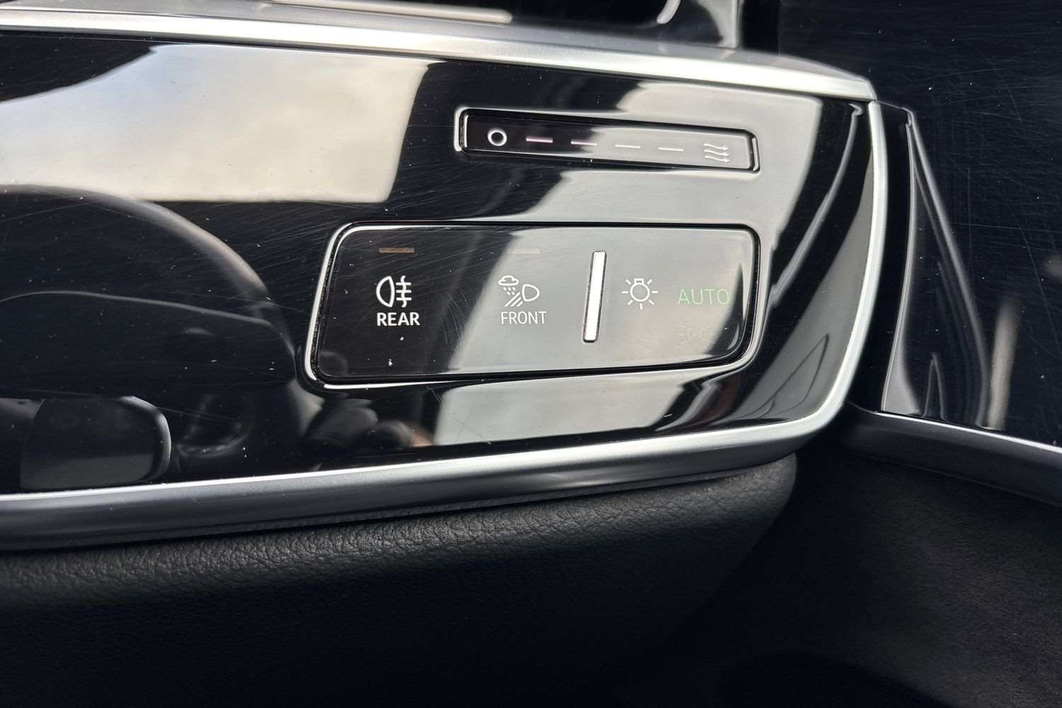 Used Audi A8 2020 for sale - 77134873: Photo 35