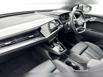 Used Audi Q4 e-tron 2021 for sale - 79295031: Photo