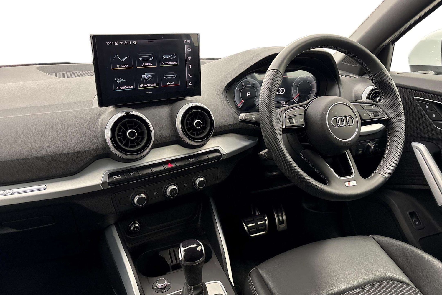 Used Audi Q2 2025 for sale - 77972654: Photo 2