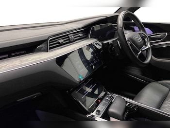Used Audi e-tron 2021 for sale - 78507575: Photo