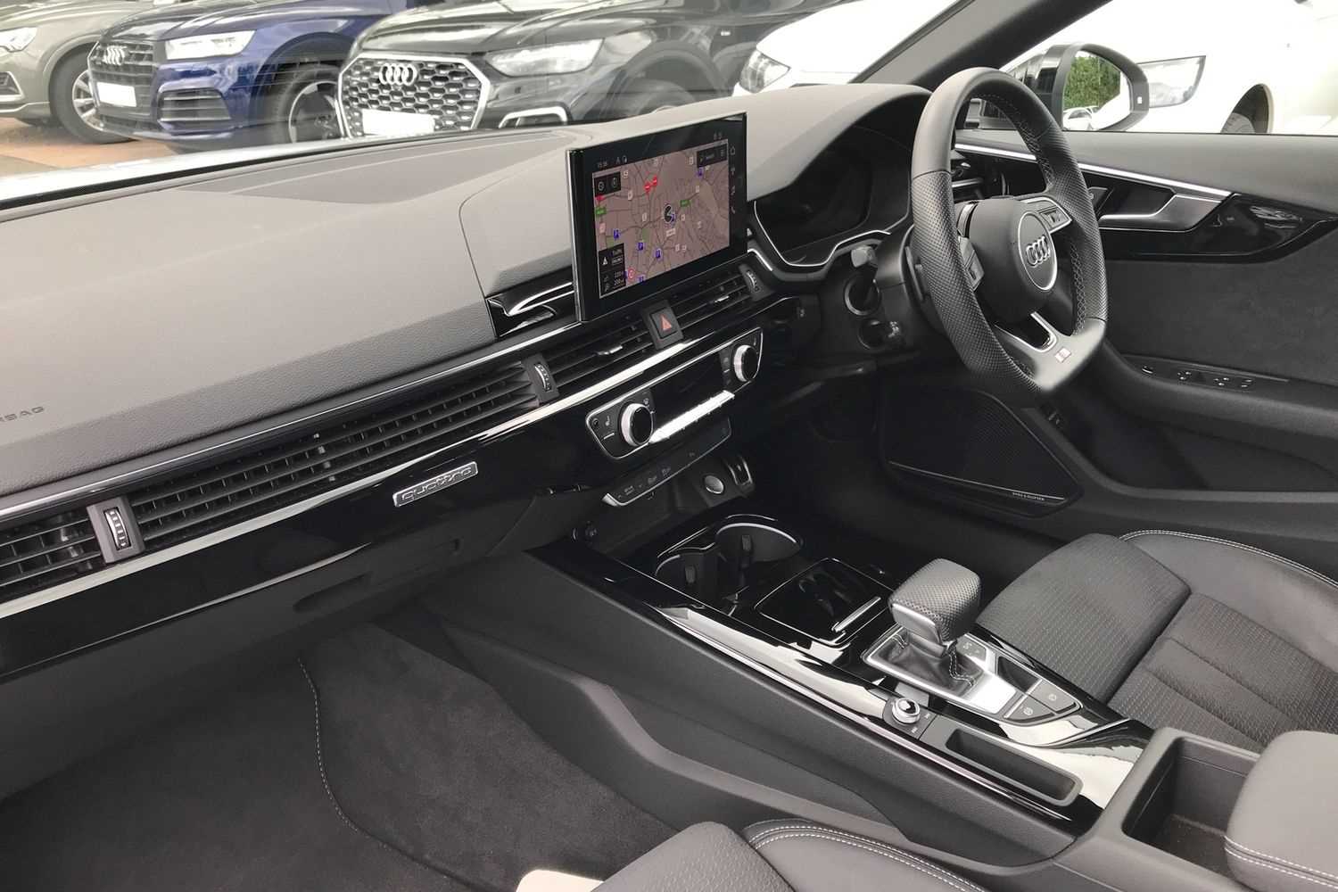 Used Audi A4 2023 for sale - 76435624: Photo 2