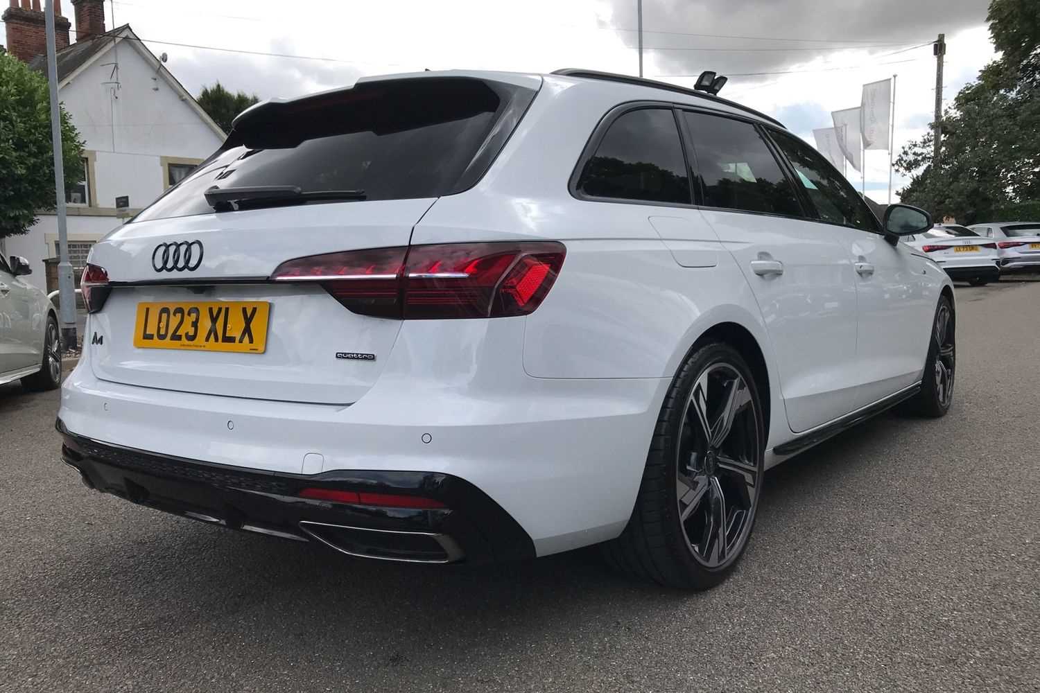 Used Audi A4 2023 for sale - 76435624: Photo 30