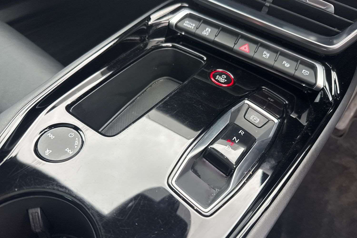 Used Audi e-tron GT 2022 for sale - 76205203: Photo 15